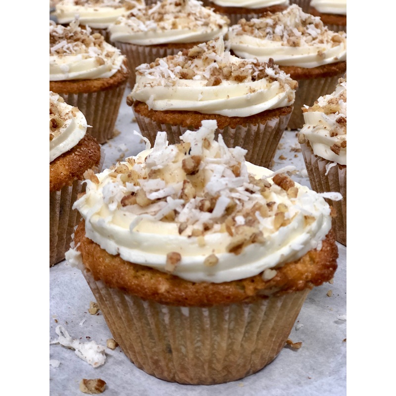 Cupcake | Italian Cream Saturday