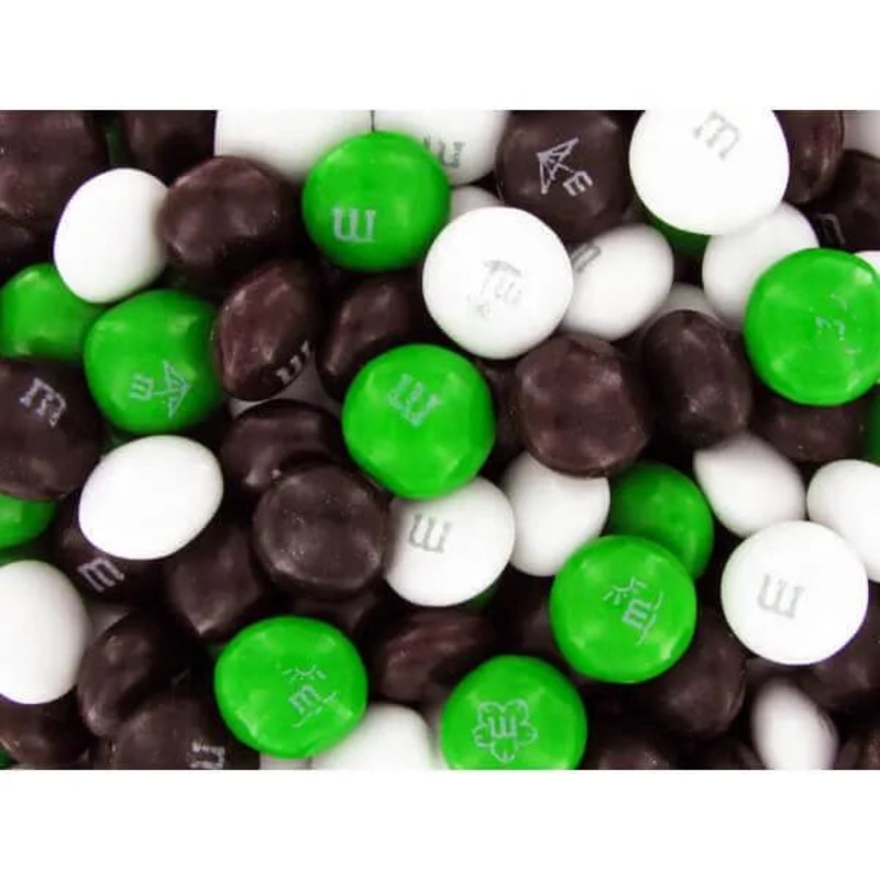 Coconut M&M’s Candy: 18.6-Ounce Bag